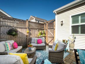 28 Hatherly Rise 28, Plymouth MA 02360