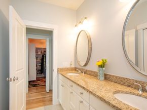 28 Hatherly Rise 28, Plymouth MA 02360