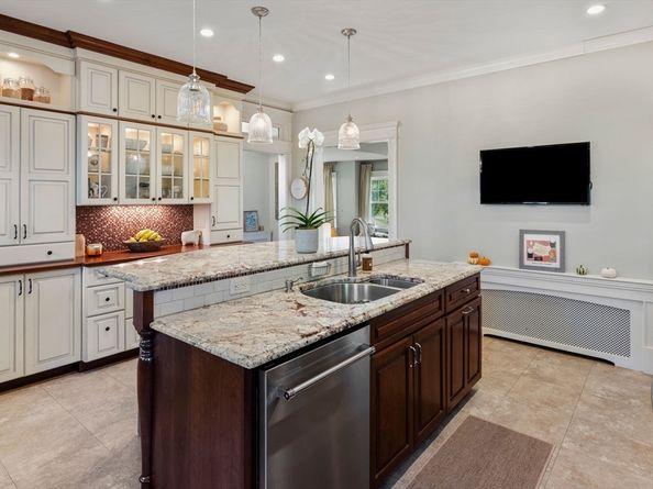 48 Bellevue Road, Swampscott MA 01907