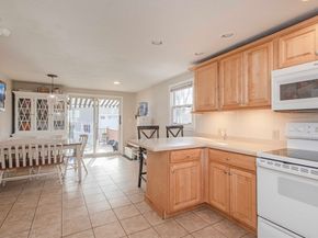28 Nevens Circle, Rockland MA 02370