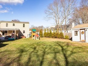 28 Nevens Circle, Rockland MA 02370