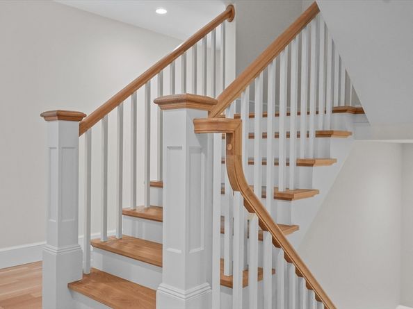 14 Dexter Lane B, Newburyport MA 01950