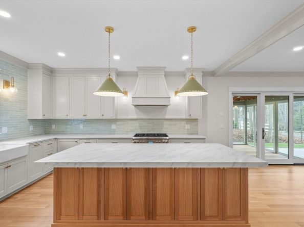 14 Dexter Lane B, Newburyport MA 01950