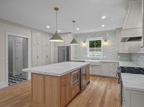 14 Dexter Lane B, Newburyport MA 01950