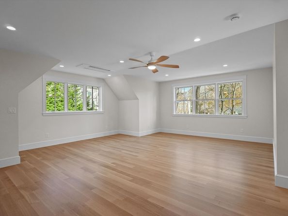 14 Dexter Lane B, Newburyport MA 01950