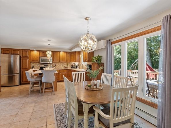 36 Will Thompson Way, Fitchburg MA 01420