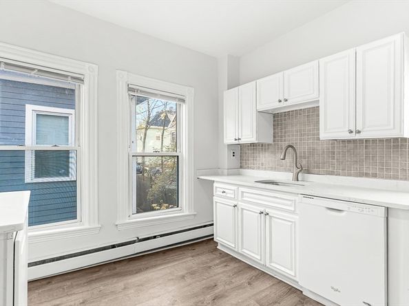 22 Royal St, Boston MA 02134