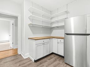 22 Royal St, Boston MA 02134