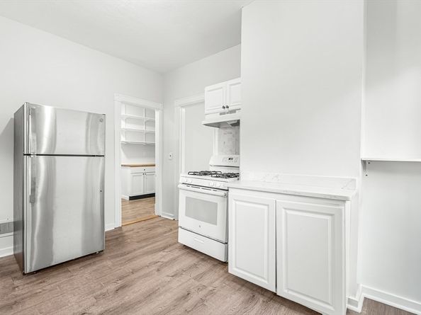 22 Royal St, Boston MA 02134