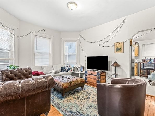 22 Royal St, Boston MA 02134