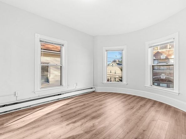 22 Royal St, Boston MA 02134