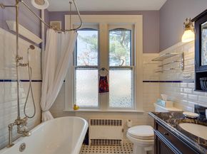 7-7A Brooks St, Winchester MA 01890