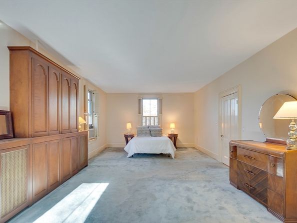 7-7A Brooks St, Winchester MA 01890