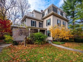 7-7A Brooks St, Winchester MA 01890