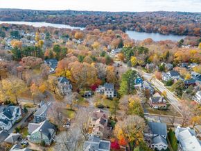 7-7A Brooks St, Winchester MA 01890