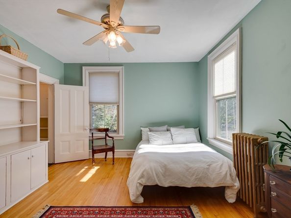 7-7A Brooks St, Winchester MA 01890