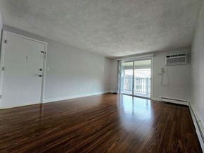 11 Woodcrest Ct 5, Weymouth MA 02190