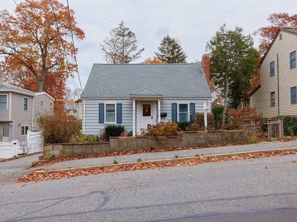 159 Hobart, Braintree MA 02184
