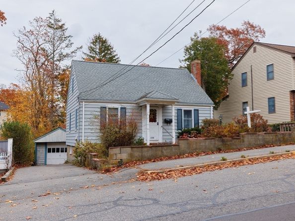 159 Hobart, Braintree MA 02184