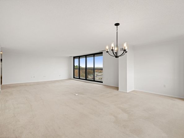 40 Village 1108, Middleton MA 01949