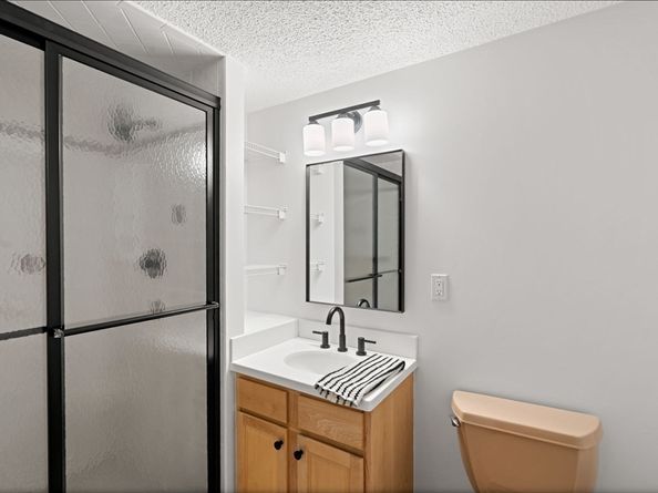 40 Village 1108, Middleton MA 01949