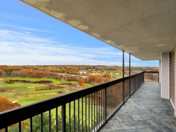 40 Village 1108, Middleton MA 01949