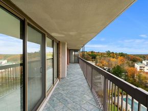 40 Village 1108, Middleton MA 01949