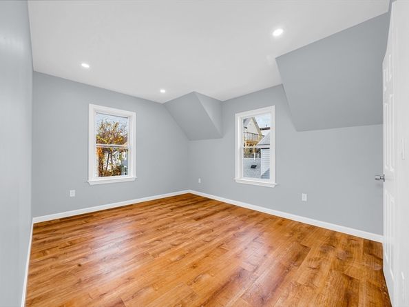 40 Grove St, Lynn MA 01905