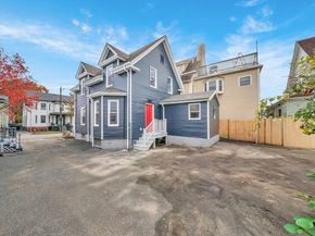 40 Grove St, Lynn MA 01905