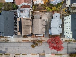 40 Grove St, Lynn MA 01905