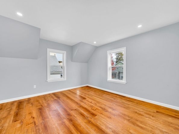 40 Grove St, Lynn MA 01905