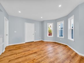 40 Grove St, Lynn MA 01905