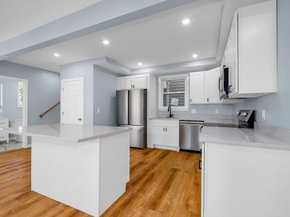 40 Grove St, Lynn MA 01905