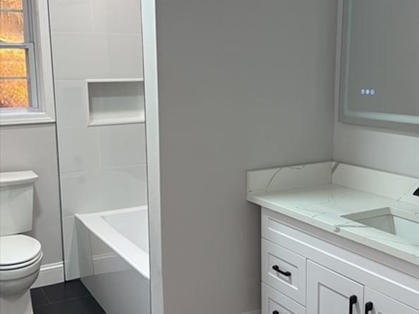 405 Granite St, Worcester MA 01607