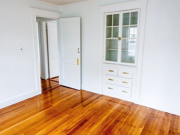 16 Concord Ave 1, Milton MA 02186