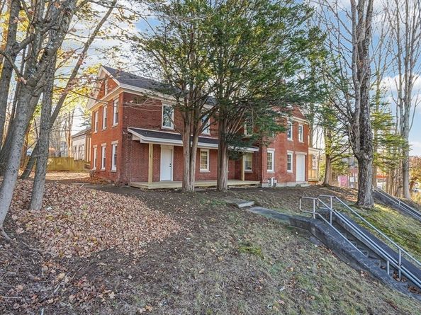 757 Main Street, Southbridge MA 01550