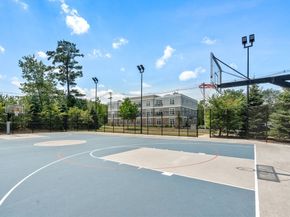 7 Cross St 306, Wilmington MA 01887