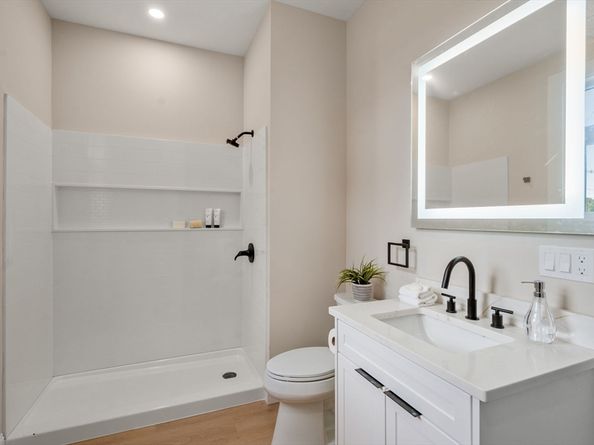 7 Cross St 306, Wilmington MA 01887