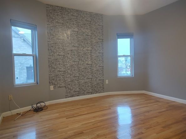 378 Ferry St, Everett MA 02149