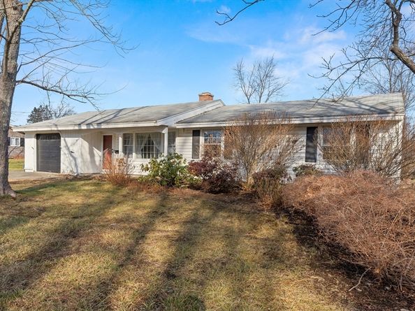 42 Coolidge Road, Danvers MA 01923