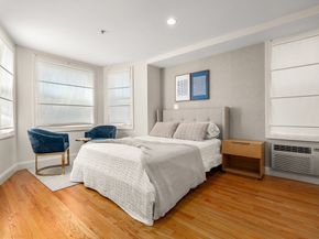 11 Charter St, Newburyport MA 01950