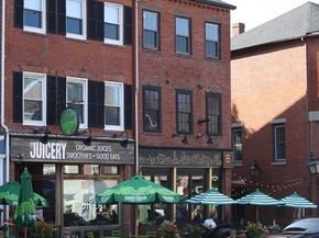 11 Charter St, Newburyport MA 01950