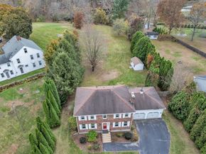 143 Charlton Rd, Dudley MA 01571