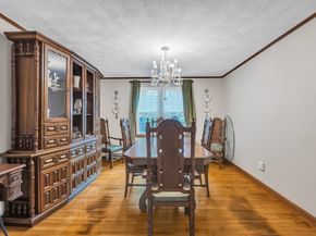 143 Charlton Rd, Dudley MA 01571