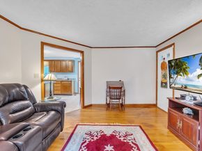 143 Charlton Rd, Dudley MA 01571