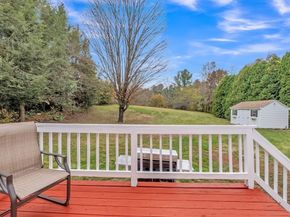 143 Charlton Rd, Dudley MA 01571