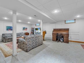 143 Charlton Rd, Dudley MA 01571