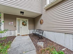 168 Upton Street 8, Grafton MA 01519