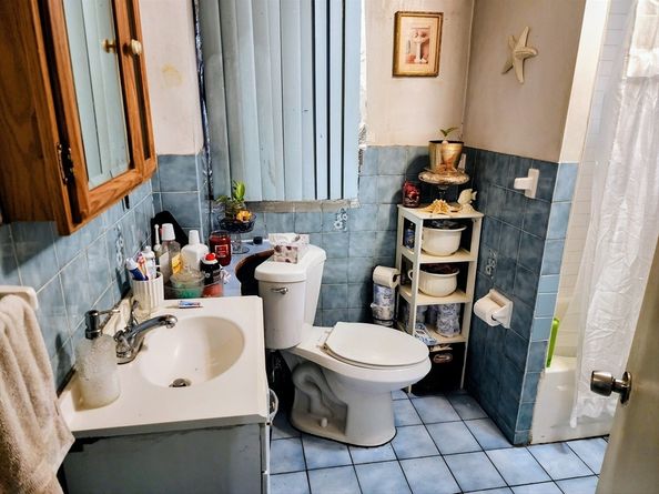 74 Garfield Ave, Revere MA 02151