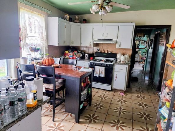 74 Garfield Ave, Revere MA 02151